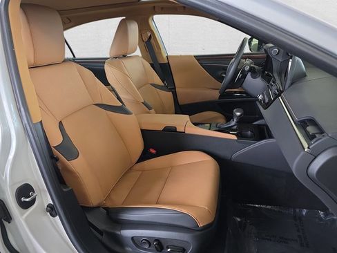 Certified 2023 Lexus ES 350 350 w/ Premium Package image 10