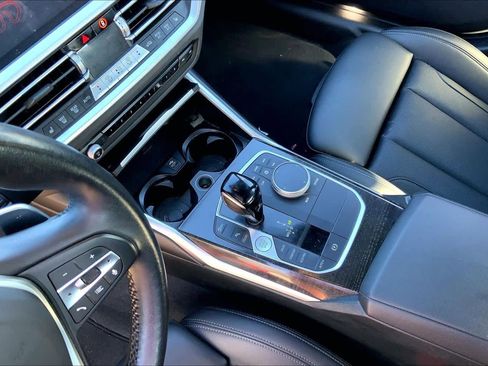 Used 2022 BMW 330i xDrive Sedan image 16
