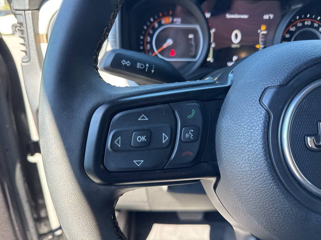 Used 2024 Jeep Wrangler Unlimited Sport AWD/4WD image 22