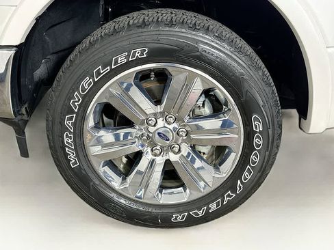 Certified 2018 Ford F150 Lariat w/ Equipment Group 502A Luxury image 8