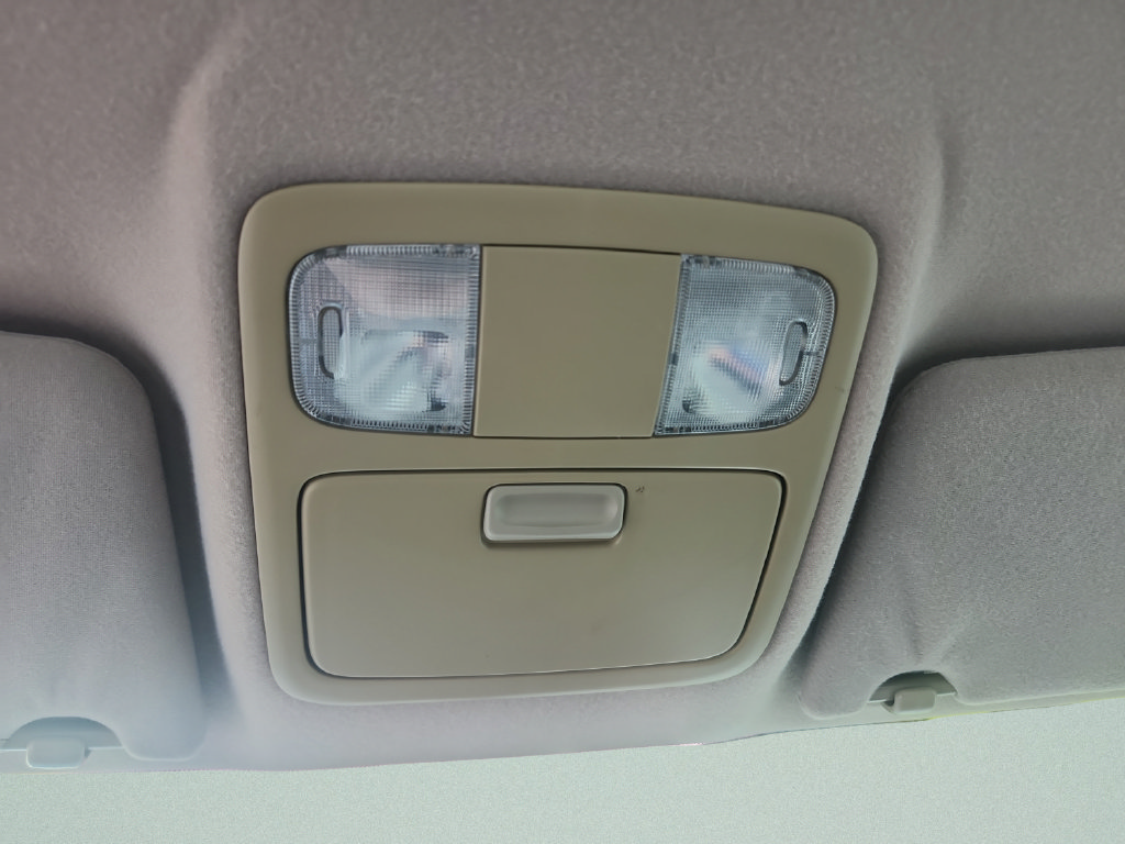 Used 2003 Toyota Camry LE FWD image 17
