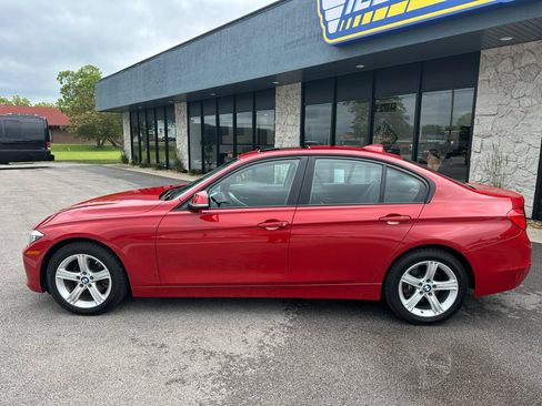 Used 2015 BMW 320i xDrive Sedan AWD/4WD image 4