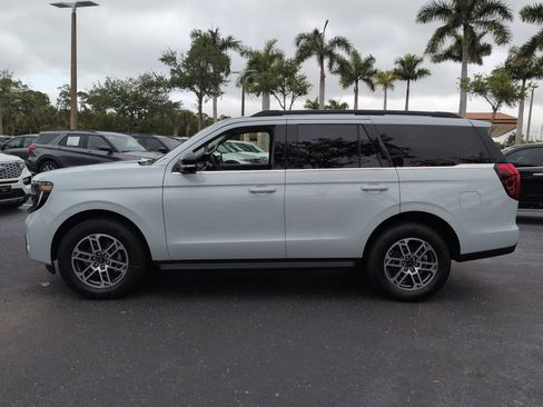 New 2026 Ford Expedition Active RWD image 7