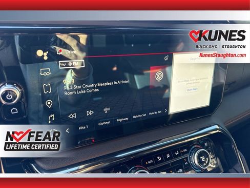 Used 2022 GMC Sierra 1500 AT4 w/ AT4 Preferred Package AWD/4WD image 33