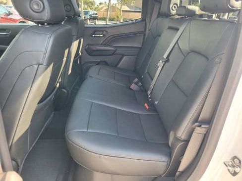 New 2026 GMC Canyon Elevation w/ Convenience Package image 12