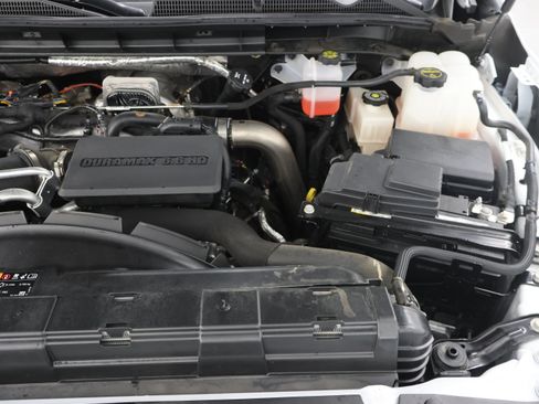 Used 2025 GMC Sierra 3500 SLE w/ SLE Convenience Package AWD/4WD image 17