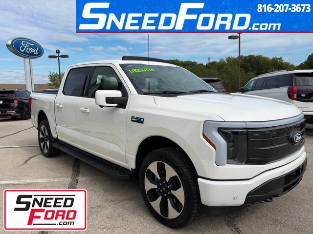 Used 2025 Ford F150 Lightning Platinum AWD/4WD image 1