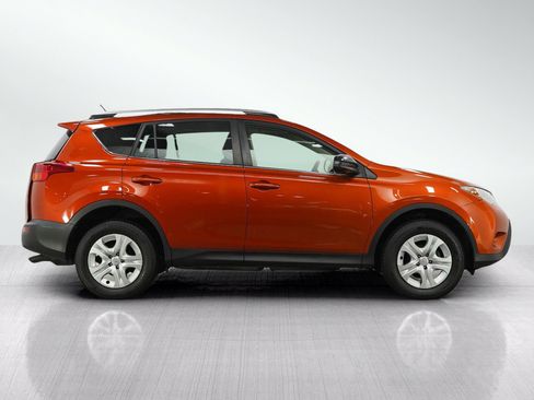 Used 2015 Toyota RAV4 LE AWD/4WD image 6