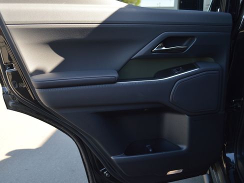 Used 2025 Lexus GX 550 image 30