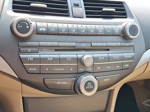 Used 2012 Honda Accord LX image 17