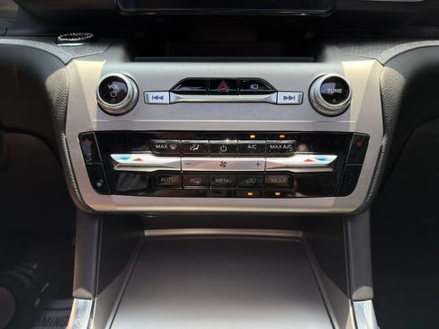 Used 2023 Ford Explorer Timberline w/ Timberline Technology Package AWD/4WD image 34