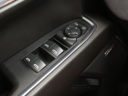 Used 2023 GMC Sierra 1500 Elevation w/ Preferred Package AWD/4WD image 25