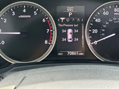 Used 2016 Lexus IS 200t image 27