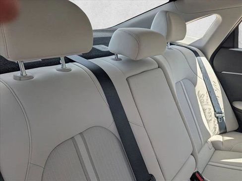 Used 2025 Hyundai Sonata SEL image 18