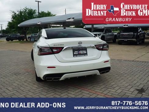 Used 2023 Nissan Maxima Platinum w/ Sport Mat Group FWD image 6