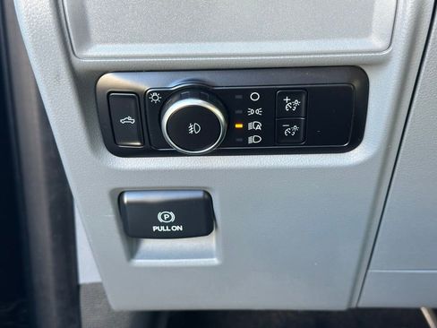 Used 2023 Ford F150 XLT image 29