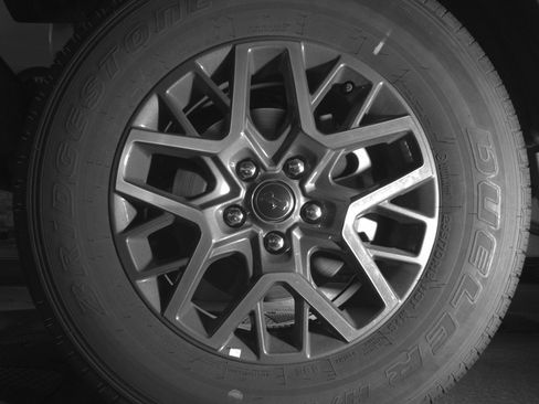 Used 2025 Jeep Wrangler Sahara image 12