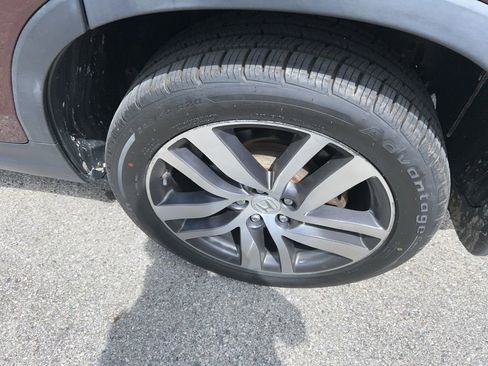 Used 2018 Honda Pilot Touring image 19