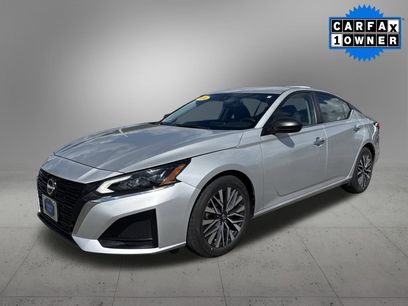 Used 2024 Nissan Altima 2.5 SV