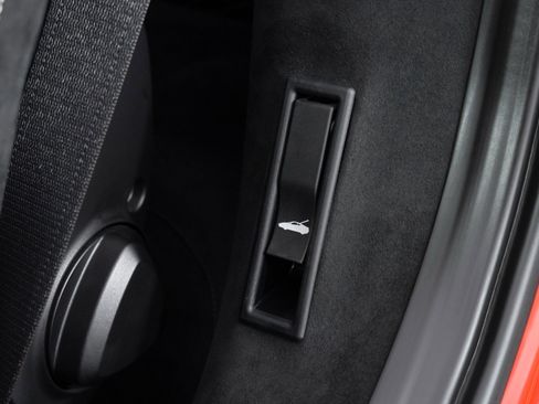 Used 2015 Ferrari 458 Speciale A image 40