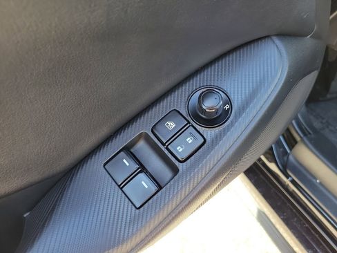 Used 2024 MAZDA MX-5 Miata RF Grand Touring RWD image 19
