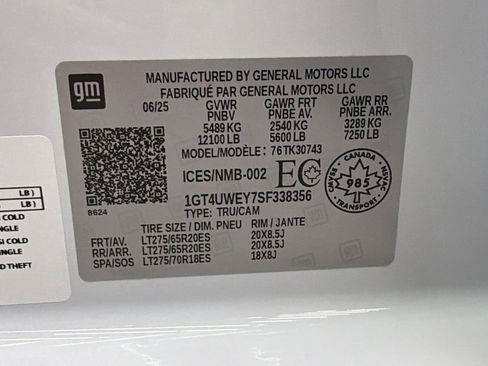 Used 2025 GMC Sierra 3500 Denali w/ Denali Reserve Package image 45