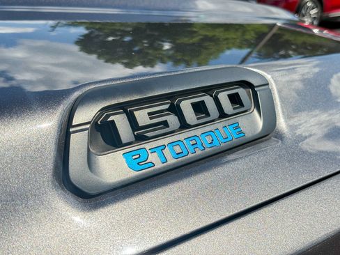 Used 2022 RAM 1500 Big Horn AWD/4WD image 8