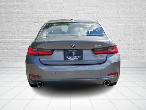 Used 2024 BMW 330i xDrive Sedan w/ Premium Package AWD/4WD image 5