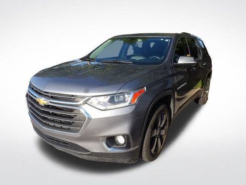 Used 2018 Chevrolet Traverse LT FWD image 9