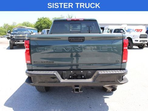 Used 2025 Chevrolet Silverado 2500 LT w/ Trail Boss Package AWD/4WD image 8
