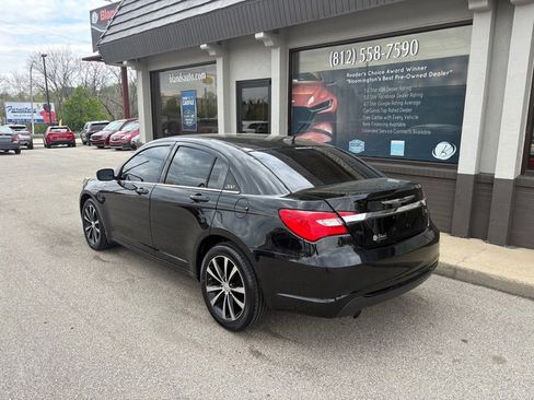 Used 2012 Chrysler 200 S w/ Sun/Sound Group image 3