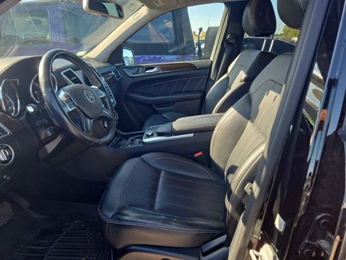 Used 2015 Mercedes-Benz GL 450 4MATIC image 7