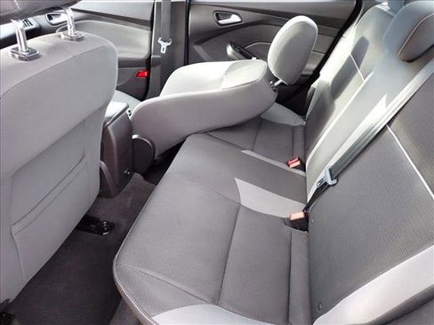 Used 2013 Ford Focus SE image 7