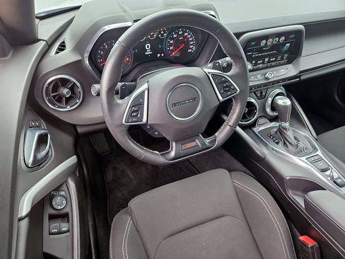 Used 2018 Chevrolet Camaro SS RWD image 30