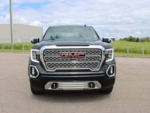 Used 2021 GMC Sierra 1500 Denali w/ Denali Ultimate Package AWD/4WD image 4
