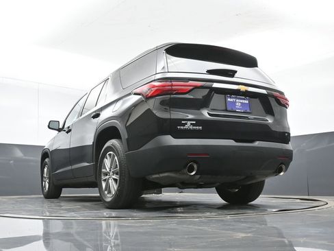 Used 2023 Chevrolet Traverse LT image 45