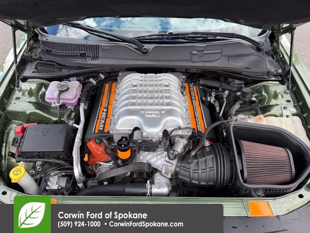 Used 2020 Dodge Challenger SRT Hellcat w/ Plus Package RWD image 34