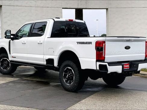 New 2026 Ford F250 XLT w/ XLT Premium Package image 3