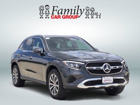Used 2026 Mercedes-Benz GLC 300 4MATIC image 2