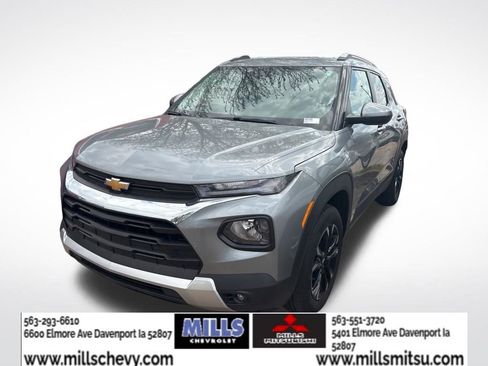 Used 2023 Chevrolet TrailBlazer LT w/ Convenience Package AWD/4WD image 1