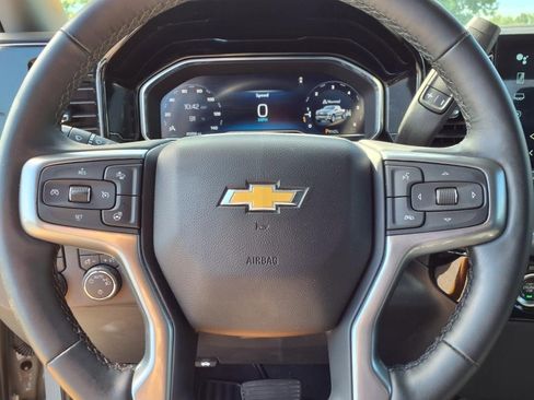 Used 2024 Chevrolet Silverado 1500 LT image 19