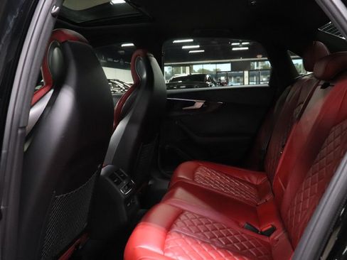Used 2019 Audi S4 Prestige w/ Prestige Package image 15