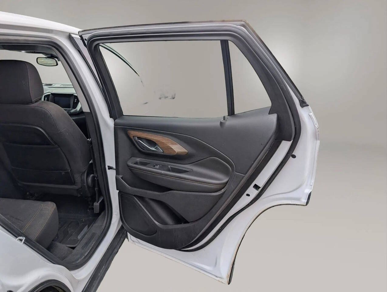 Used 2020 GMC Terrain SLE w/ LPO, Floor Liner Package FWD image 31