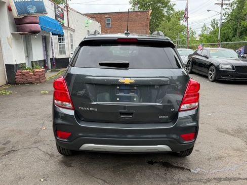 Used 2018 Chevrolet Trax LT w/ LT Convenience Package AWD/4WD image 6