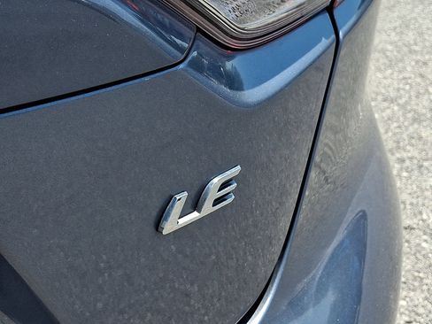 Used 2024 Toyota Corolla LE FWD image 32