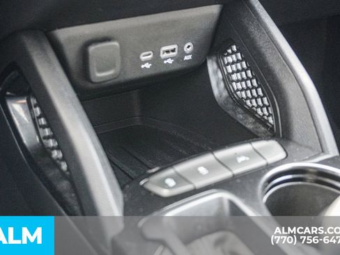 Used 2021 Chevrolet TrailBlazer LT w/ Convenience Package image 46