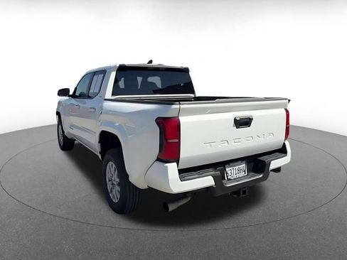 Used 2026 Toyota Tacoma SR5 RWD image 10