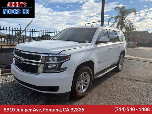 Used 2017 Chevrolet Tahoe LS w/ Enhanced Driver Alert Package RWD image 1