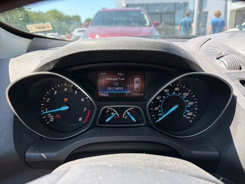 Used 2016 Ford Escape Titanium w/ Equipment Group 301A AWD/4WD image 8
