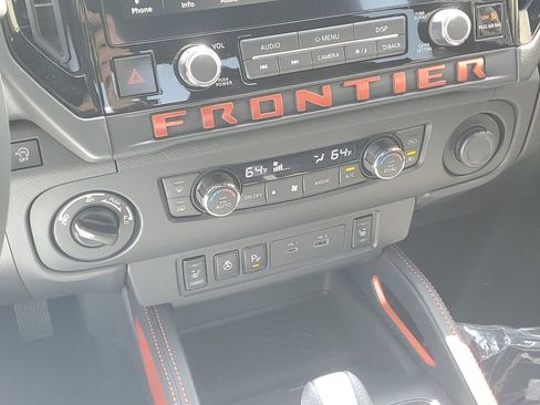 New 2026 Nissan Frontier PRO-4X w/ Pro-4x Convenience Package AWD/4WD image 19